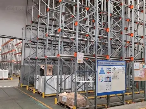 Galpon en Alquiler A Estrenar