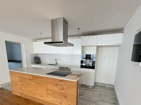 Departamento 3 ambientes con 3 baños