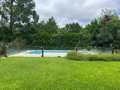 Casa en Venta con 1 cochera