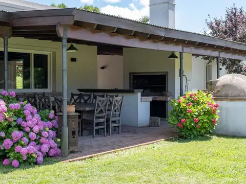 Casa en Venta de 5 dormitorios