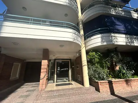 Sarmiento  al 2800 PB C