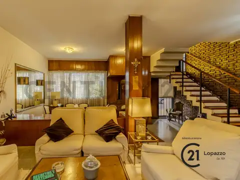 Casa en Venta 64 años