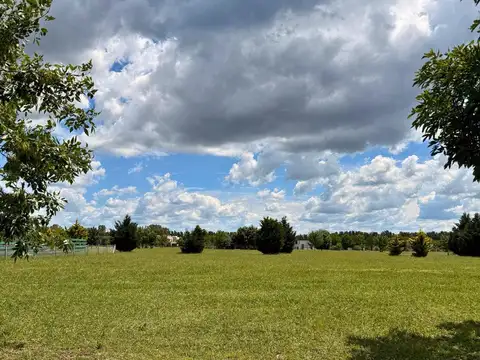 TERRENO EN VENTA, BARRIO CERRADO EL CAMPO, LOS CARDALES