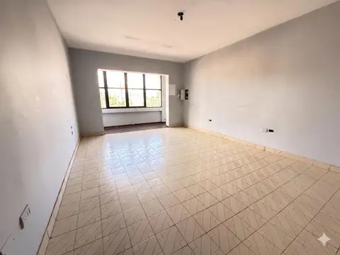 Oficina en Venta al Este