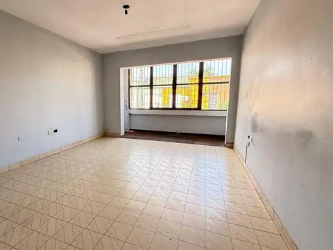 Oficina en Venta con 1 cochera