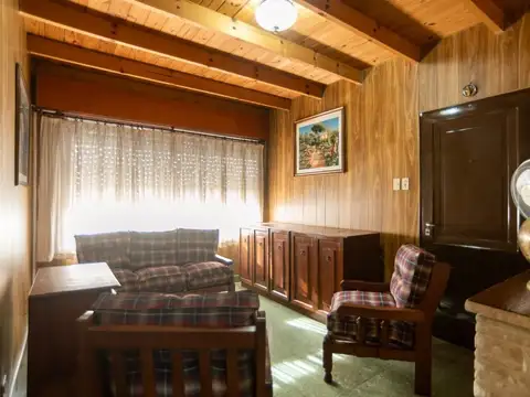 Casa en Venta en Bernal, USD 145.000