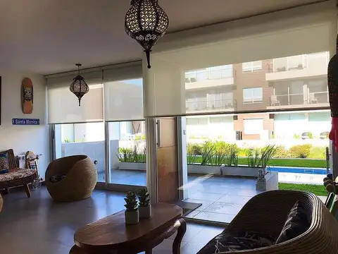 Depto Tipo Casa en Alquiler con 2 cocheras