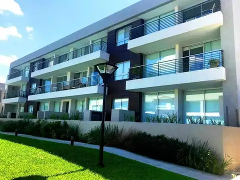 Depto Tipo Casa en Alquiler de 3 ambientes