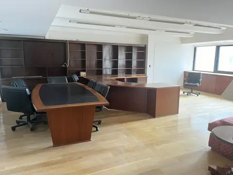 Oficina en Alquiler en Retiro, USD 36.788