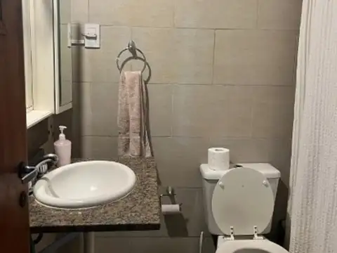 Depto Tipo Casa en Venta 50 años