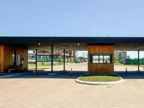 Terreno en Venta 23  mts Frente