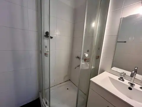 Venta V. Urquiza Monoambiente luminoso