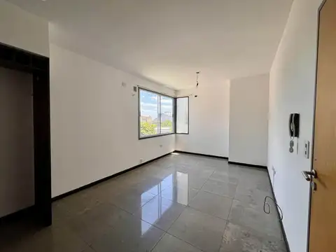 Venta V. Urquiza Monoambiente luminoso