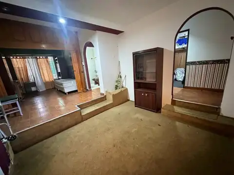 Depto Tipo Casa en Venta con 2 cocheras