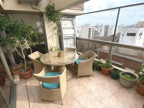 Departamento en Alquiler con 2 cocheras