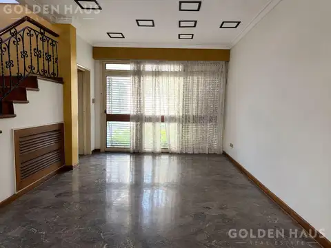 Casa en Alquiler 35 años