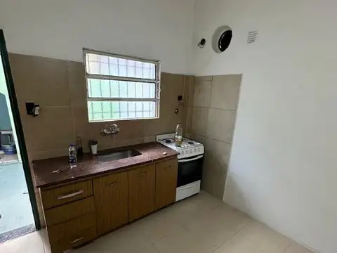 Depto Tipo Casa en Venta en Chilavert, USD 58.000