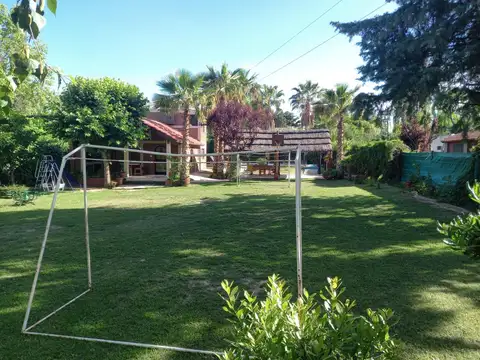 Casa Quinta con piscina en Las Compuertas.