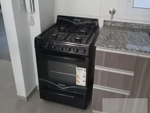 Departamento en Alquiler en Alto Alberdi, $ 450.000