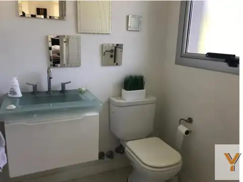 Casa en venta - 3 Dormitorios 3 Baños - Pinamar