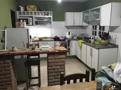 Casa en Venta en Villa Gobernador Udaondo, USD 250.000