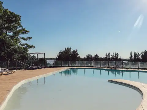 Terreno en Venta 42  mts Fondo