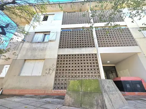 Venta Departamento 3 Ambientes con Balcón al Frente – Apto Crédito – Barrio 180 – Mar del Plata