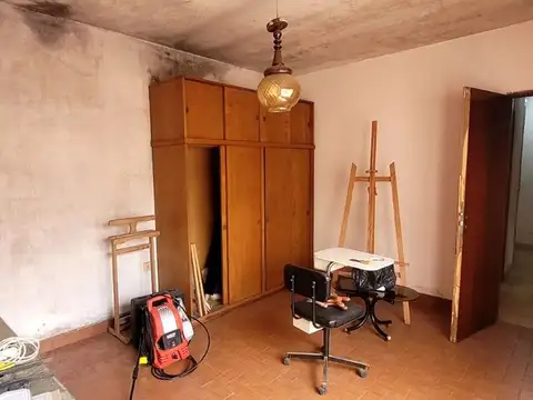 CASA EN VENTA EN BANFIELD