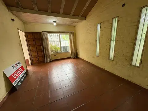 Casa en Venta con 1 cochera
