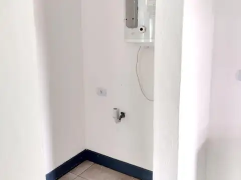 Departamento en Alquiler en Pablo Nogues, $ 500.000