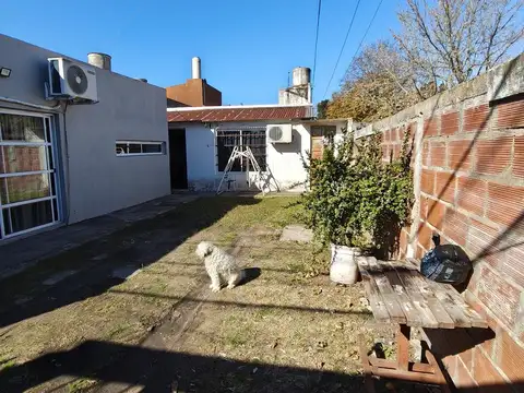 56 e/ 133 y 134 al 1900