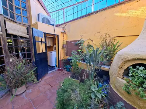 Casa 3 ambientes con 2 baños