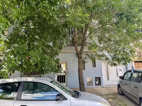 Depto Tipo Casa en Venta de 6 ambientes