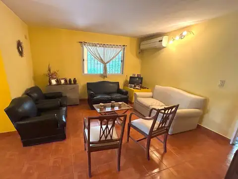 Mariano Acosta 300