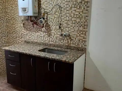 Cátulo Castillo 3000, Piso 1