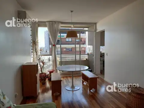 Av. Corrientes al 5400, y Acevedo