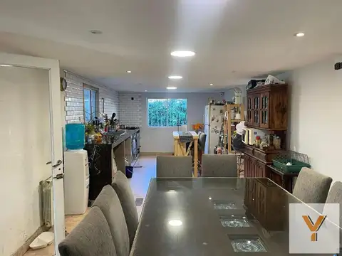 Casa 4 ambientes con 1 baño