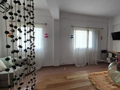 38 esquina 136 - Torre 4 2000