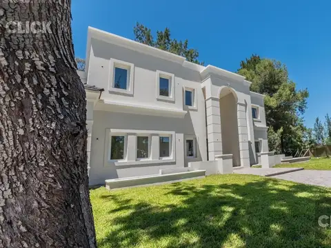 Casa en Venta de 4 dormitorios
