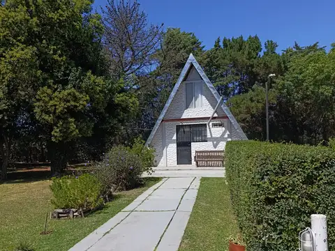 3.410 M2 Con Casa Alpina, Quincho Vivienda Y Pileta Entre Ruta 2 Y 36