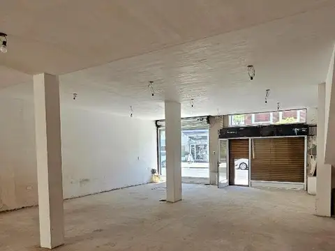 Local en Venta en Mataderos, USD 290.000