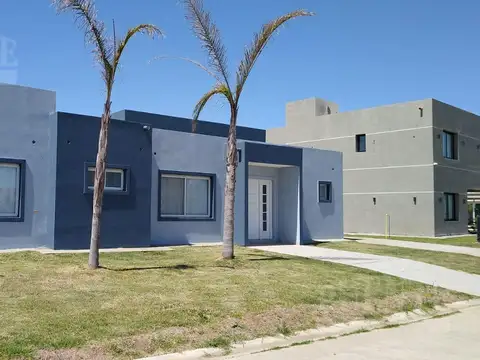 Casa en Venta en Lagos de Canning