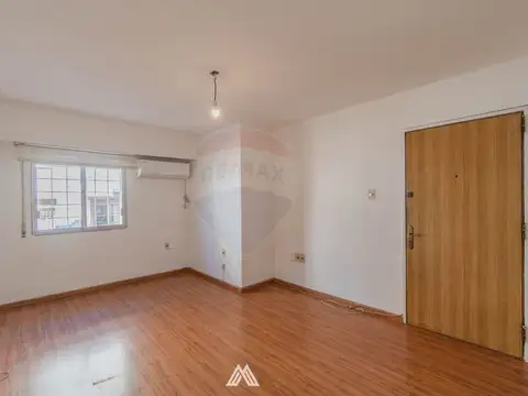 Alquiler Apartamento 3 dorm+garaje en Barrio Sur