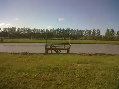 Increible Lote 43 en venta al río en Barrio San Juan, Villa Nueva, tigre