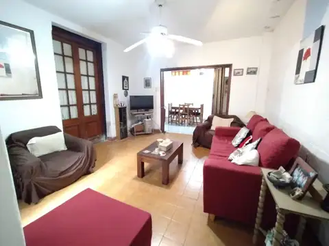 Depto Tipo Casa en Venta de 6 ambientes