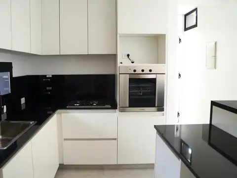 Casa en Alquiler en Maza, $ 1.400.000