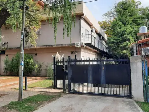 VENTA 1 AMB AMPLIO CON RENTA LA  ESMERALDA  PILAR