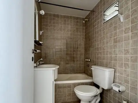 Departamento de 2 dormitorios - Jenkins 258