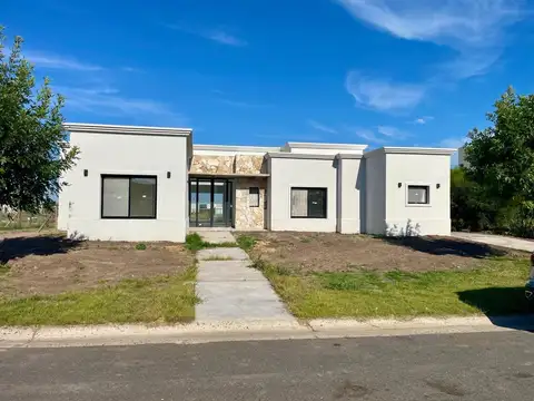 Casa en Venta en San Sebastian, Countries y Barrios Cerrados en Escobar
