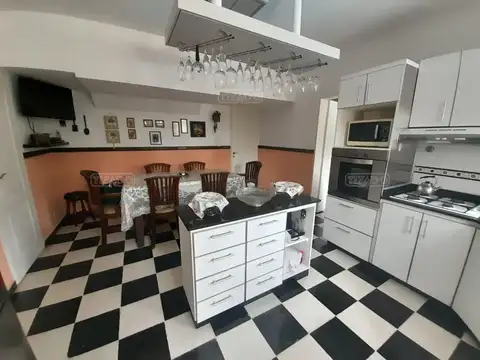 Casa Chalet  en Venta en Banco Provincia, Francisco Álvarez, Moreno
